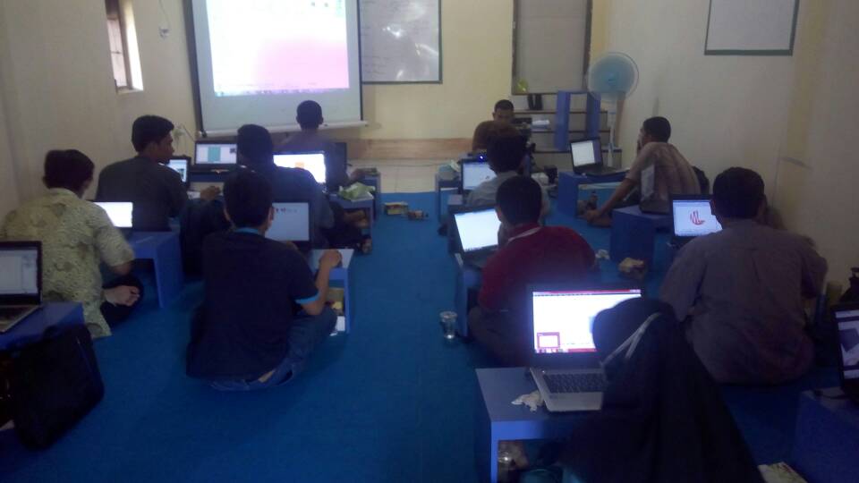 Yaji Utus Stafnya untuk Pelatihan IT Profesional