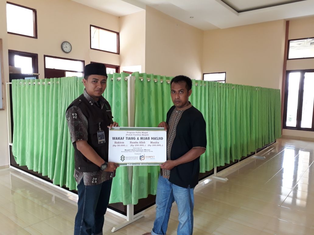 Wakaf Tiang Hijab Masjid Untuk Masjid Abdurrahman Manna