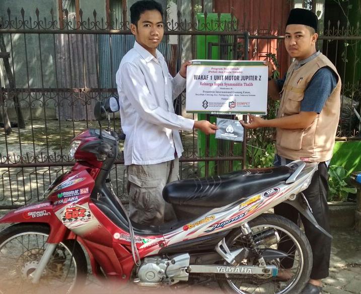Wakaf Sepeda Motor untuk Dakwah Pedalaman