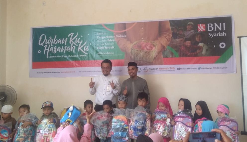 Qurban Edukasi TK & SD Al-Qurbah Parepare bersama BNI Syariah